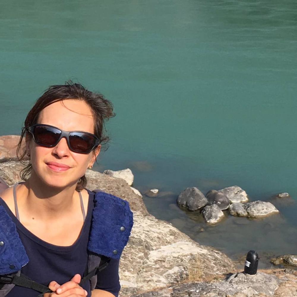 Meet your Posher, Laura